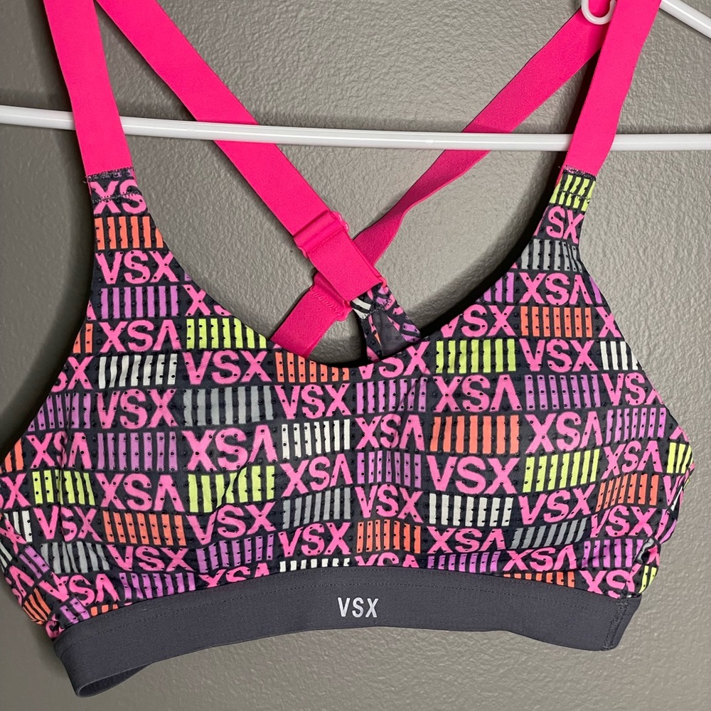 Padded sports bra